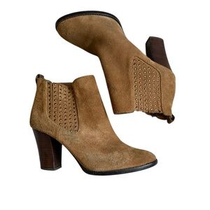 Antonio Melani Tan Suede Studded Block Heel Booties – Size 8 Ankle Boots